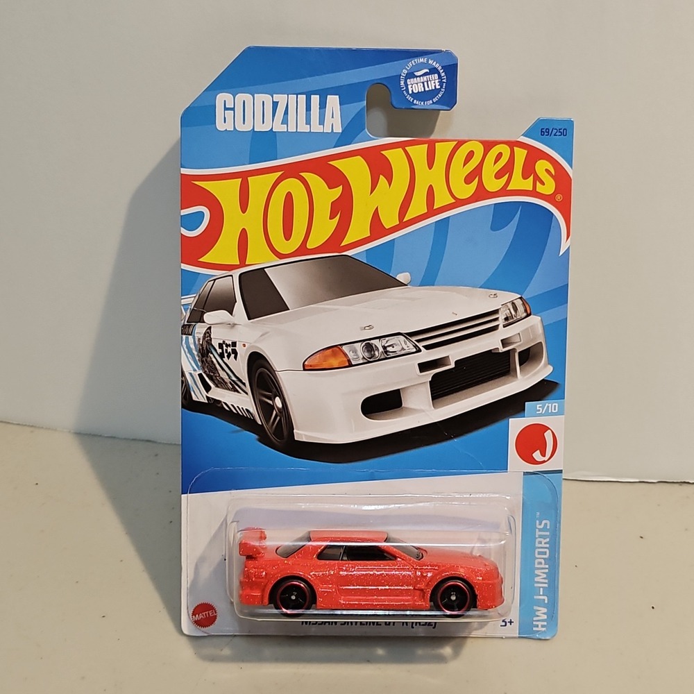 Hot Wheels - Godzilla Nissan Skyline GTR R32 - Custom Color & Wheel Swap